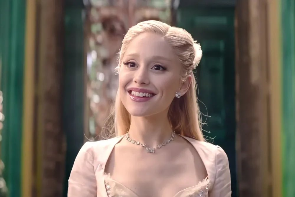 Aktris bersinar, panggung bergengsi menanti. Nominasi Critics Choice Awards hadir dan dunia bersiap menyaksikan potensi kemenangan berikutnya.