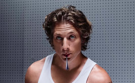 Sudah Jadi Bintang Hollywood, Baru Lulus SMA Sekarang? Jeremy Allen White Angkat Bicara