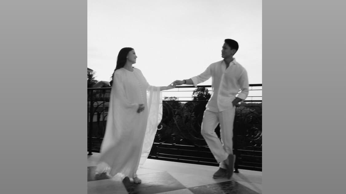 Prince Mateen umumkan kehamilan sang istri.
