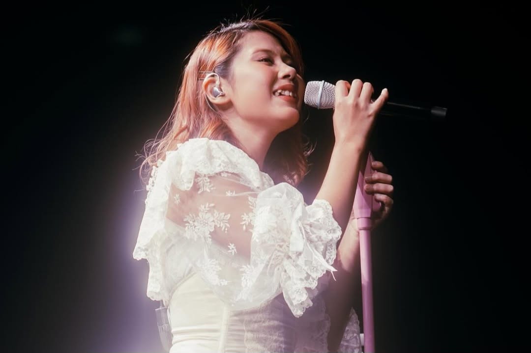 Potret Nadin Amizah.