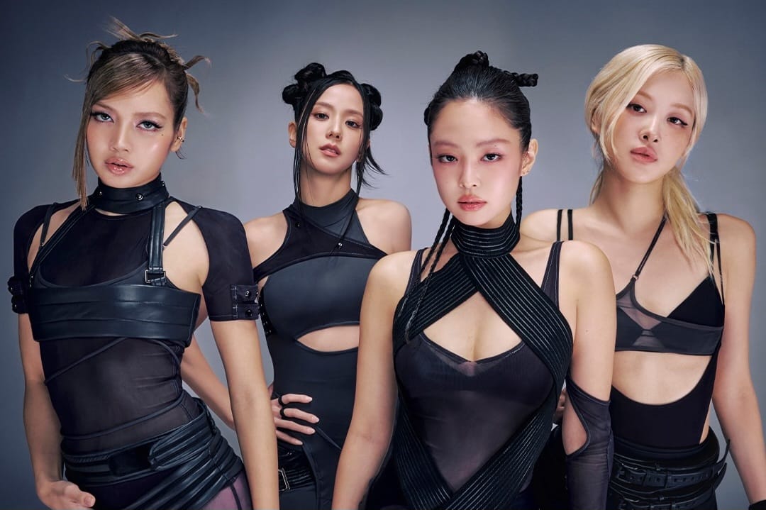 Jelang Perilisan Mini Album ‘DEADLINE’, BLACKPINK Tampil Bold dan Edgy dalam Visual Poster Terbaru