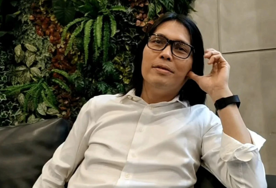 Once Cerita Pengalaman Jadi Vokalis Dewa 19 Sekaligus Tepis Isu Tarif Mahal